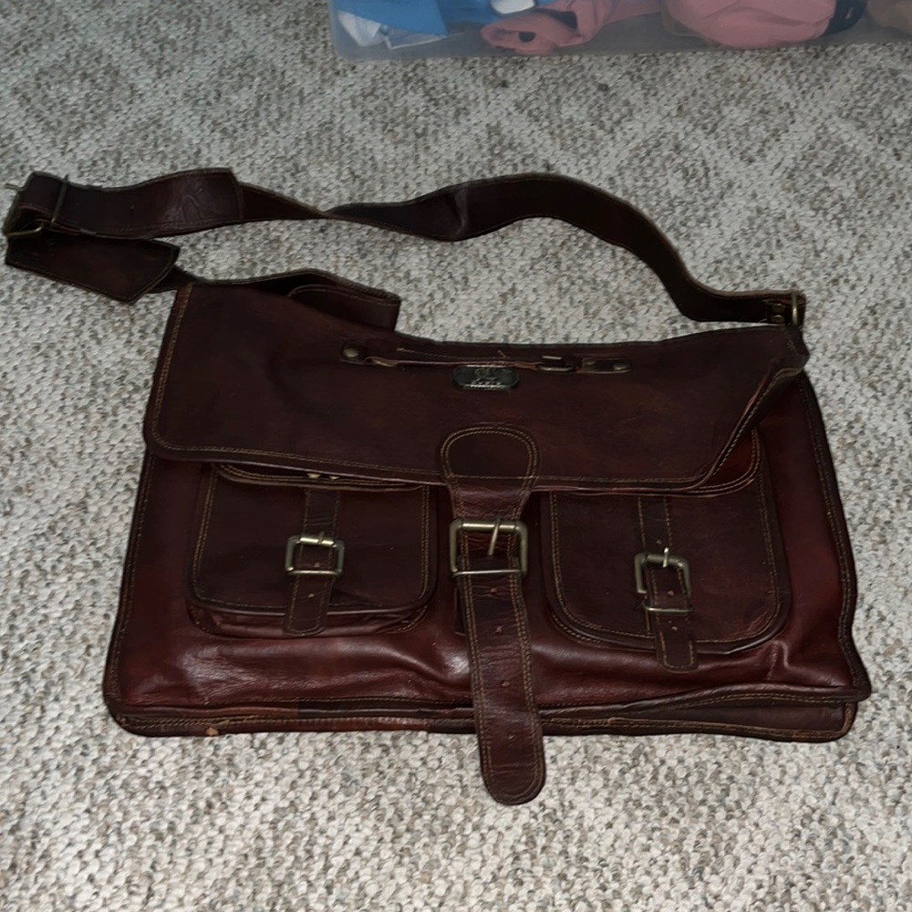 Men Genuine Leather Satchel